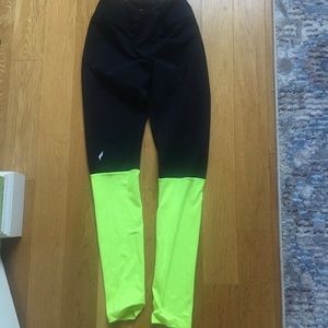 Pheel Leggings: Black and Yellow